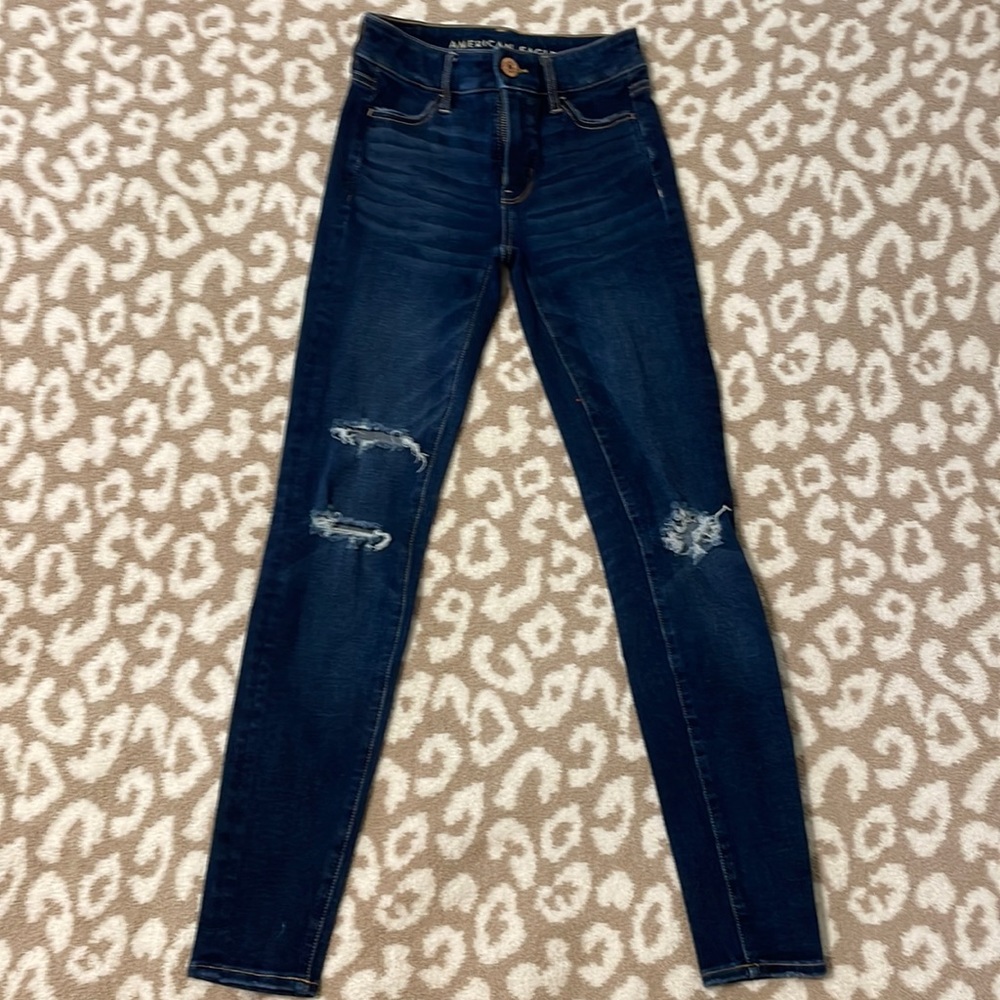 American Eagle Jeggings with rips on the legs and back pocket (without patches)